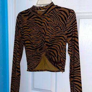 Brand new honey bum top